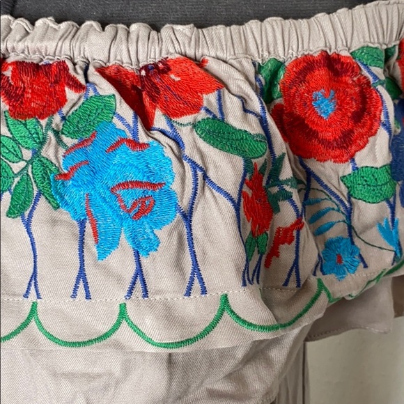 NWT Umgee embroidered gray dress Small - Picture 4 of 6